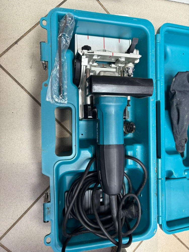 Фрезер Ламельный Makita PJ7000