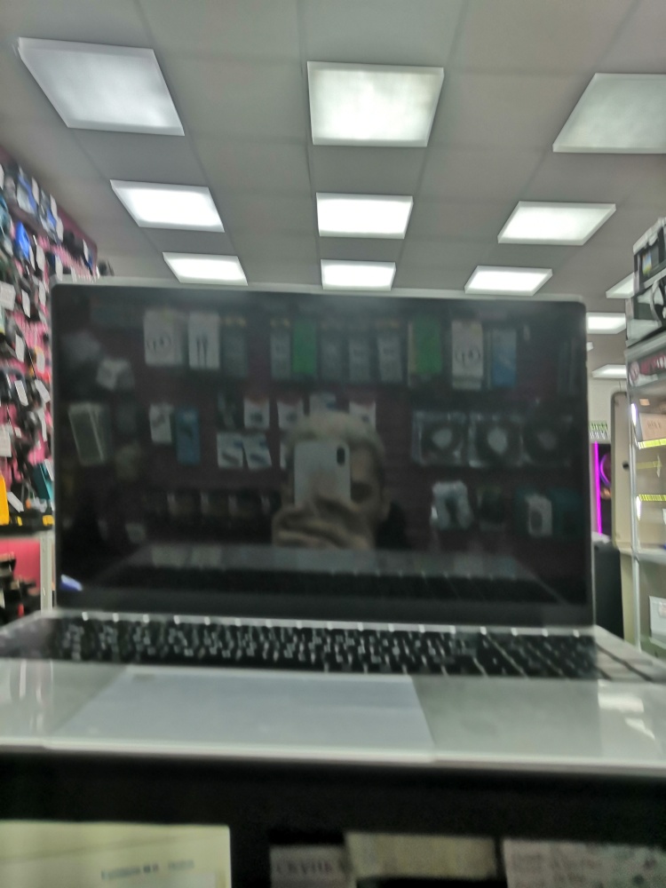 Ноутбук LVQ Celeron N5095/ОЗУ 24Gb/SSD 2Tb/1Gb