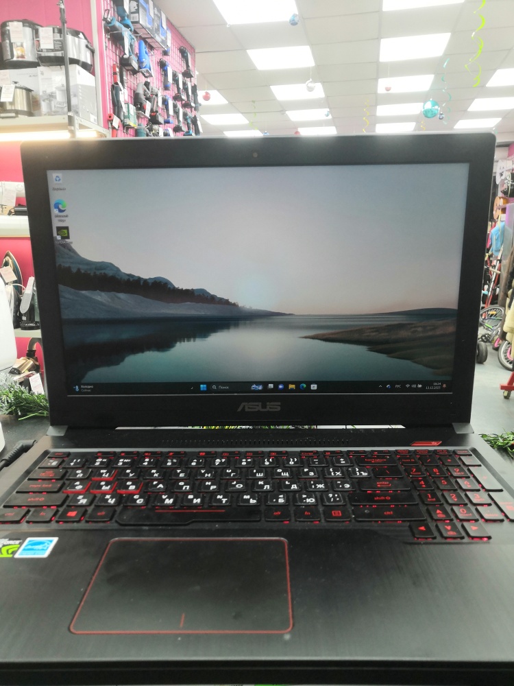 Ноутбук ASUS zx63v