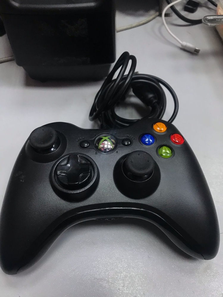 Геймпад Xbox 360