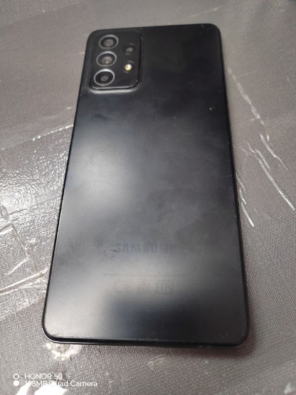Смартфон Samsung A52