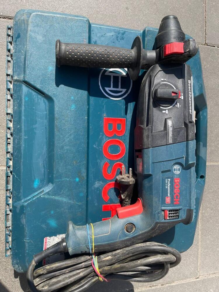 Перфоратор Bosch 2-28