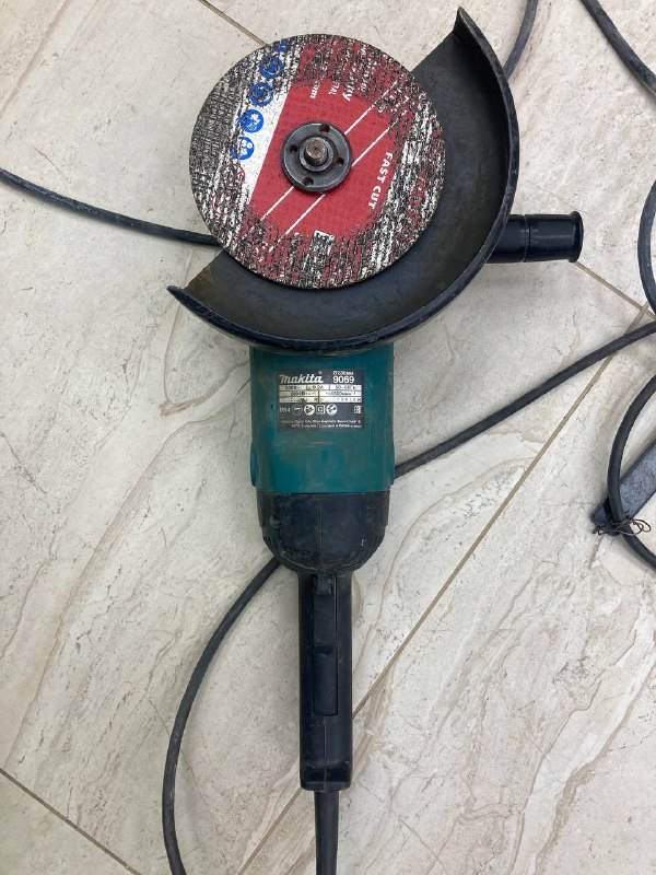 УШМ (Болгарка) Makita 9069
