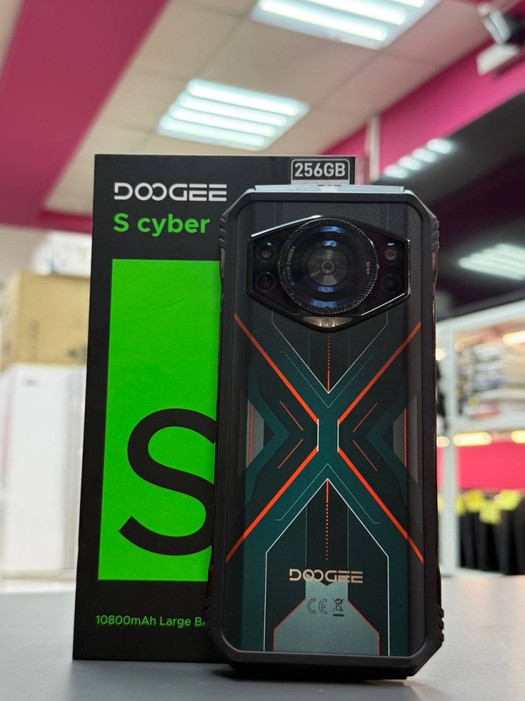 Мобильный телефон Doogee S cyber 8/256