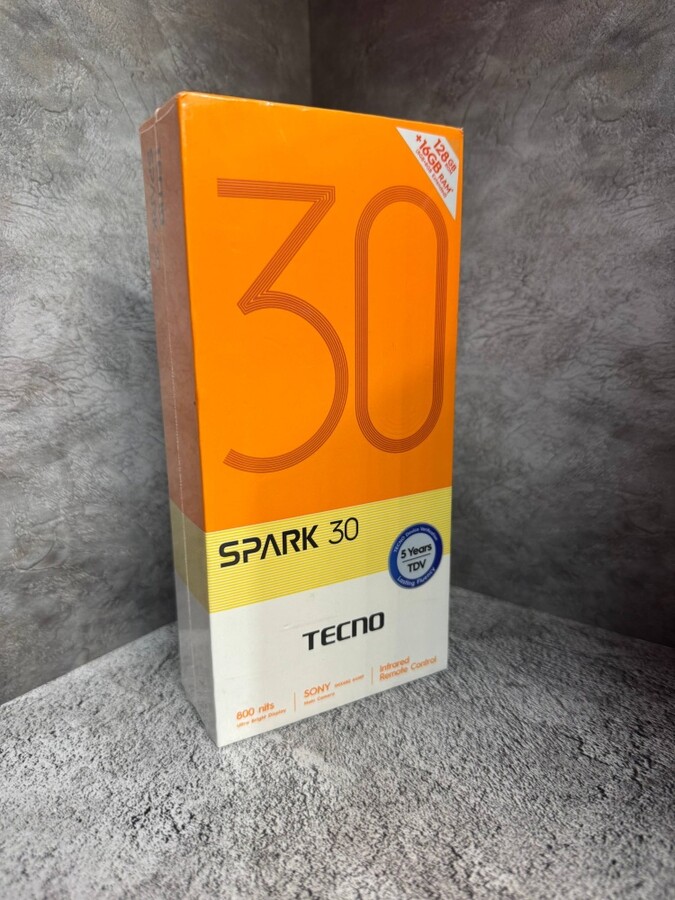 Мобильный телефон Tecno spark 30 8/128