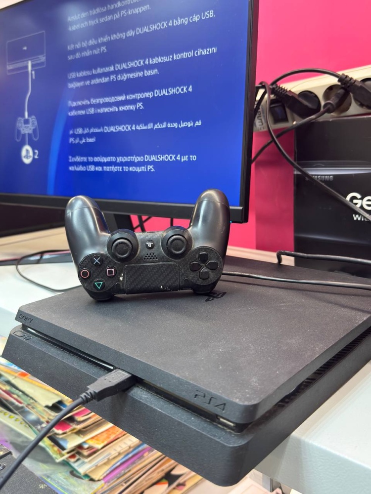 Игровая приставка Sony PlayStation 4 slim 500