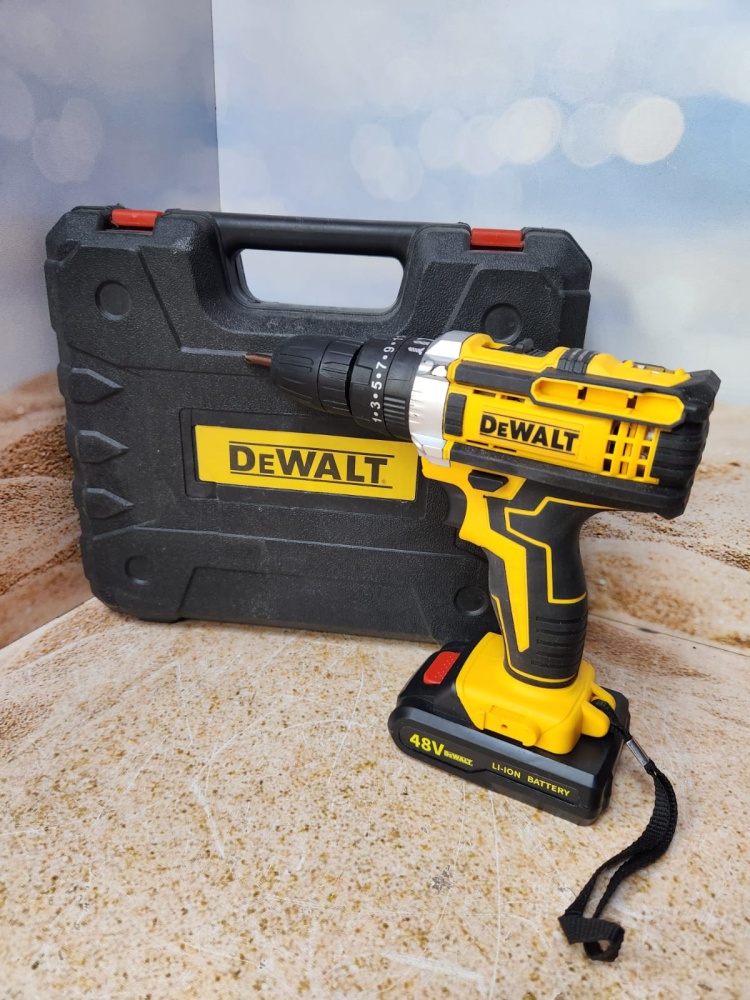 Шуруповерт DEWALT  48V