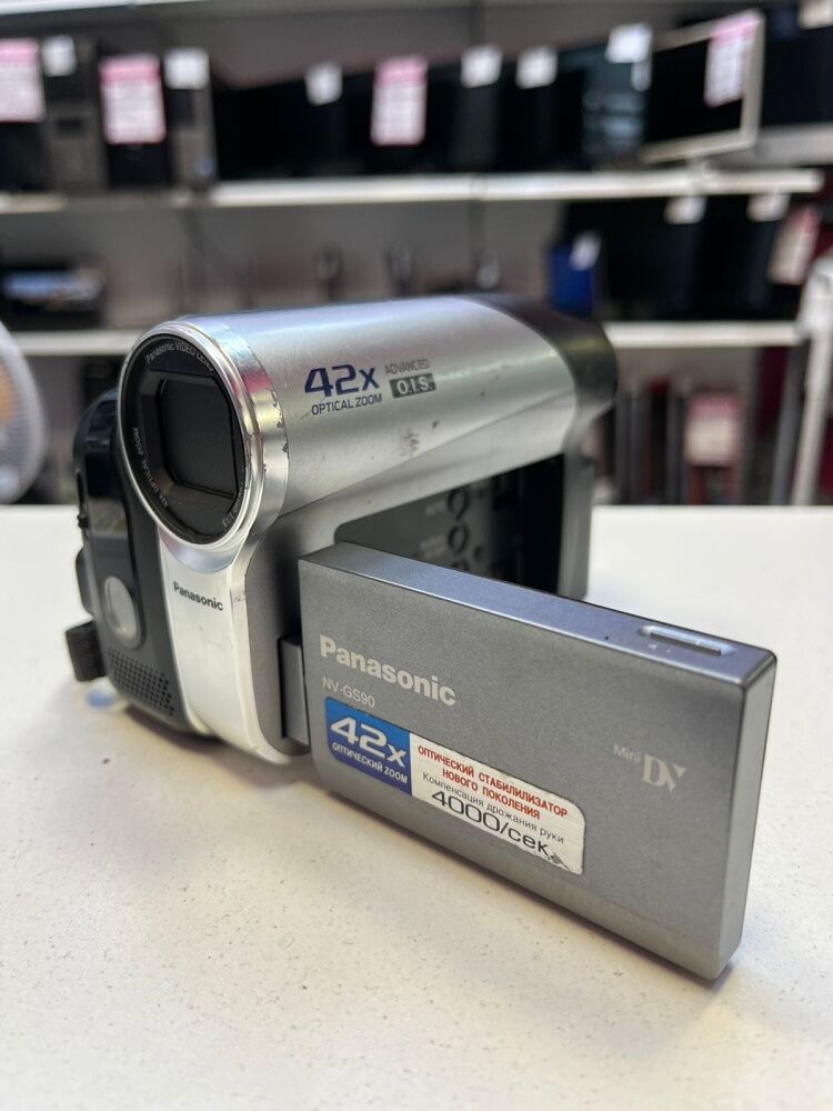 Видеокамера Panasonic NV-GS90EE-S