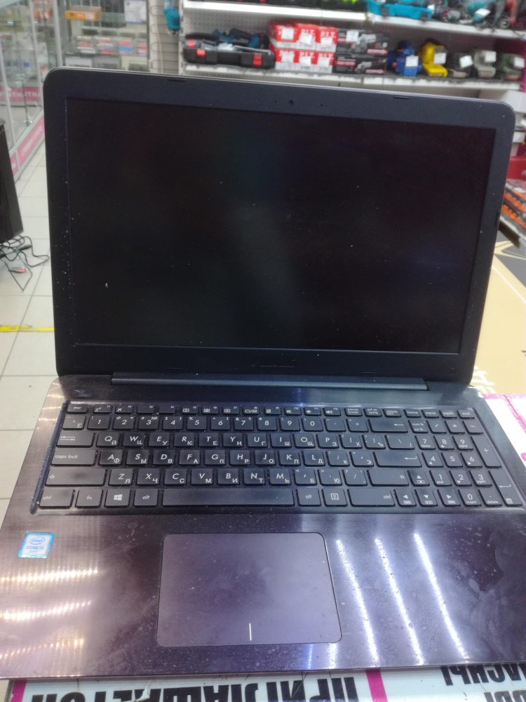 Ноутбук ASUS  ASUS X556U