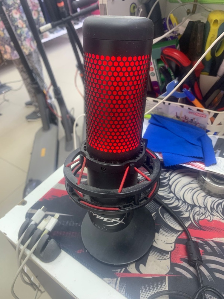 Микрофон HyperX quadcast s