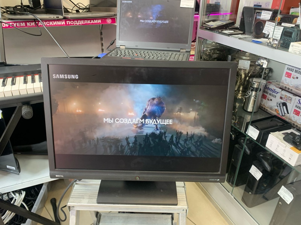 Монитор BENQ G2200W