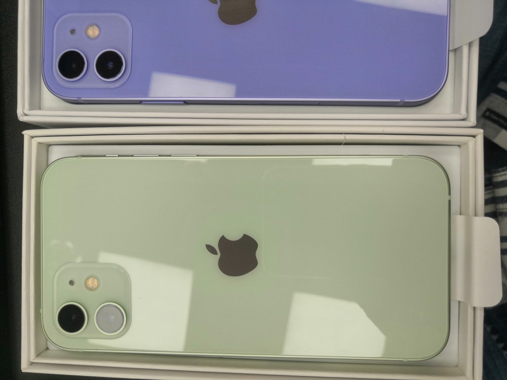 Смартфон iPhone 12 128 Gb