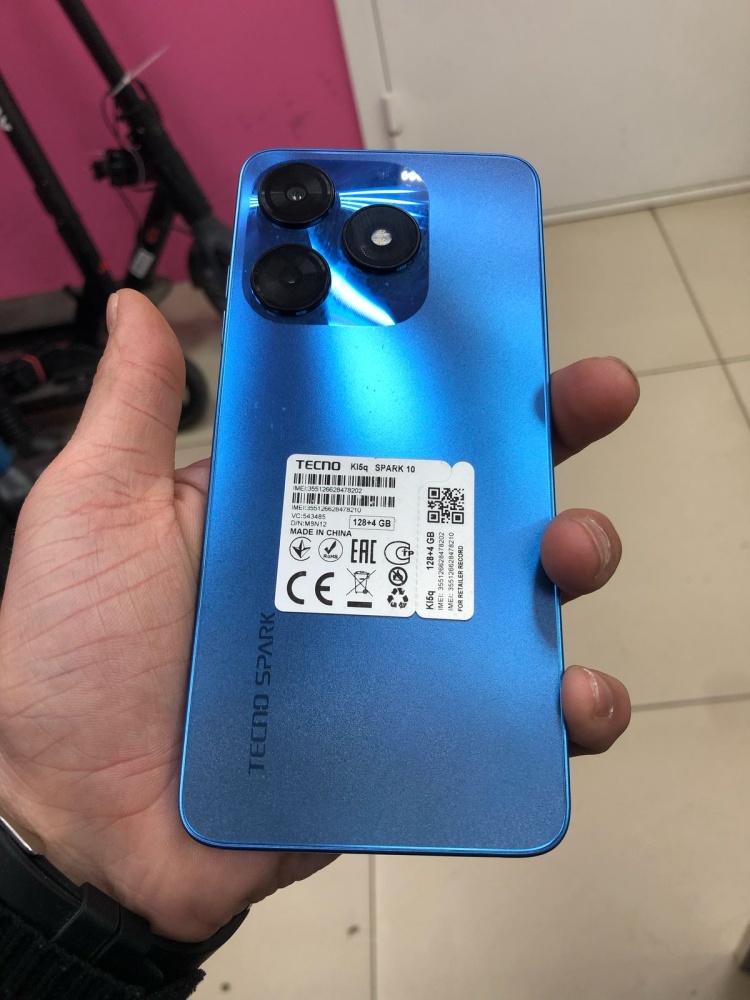 Мобильный телефон Tecno Spark 10