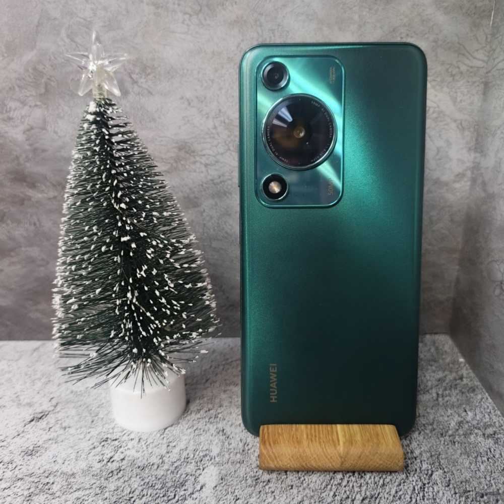 Смартфон Huawei Nova Y72 8/128