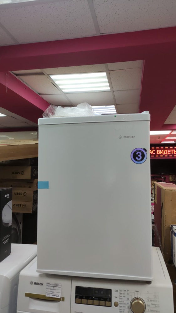 Холодильник Dexp RF-SD070MAW