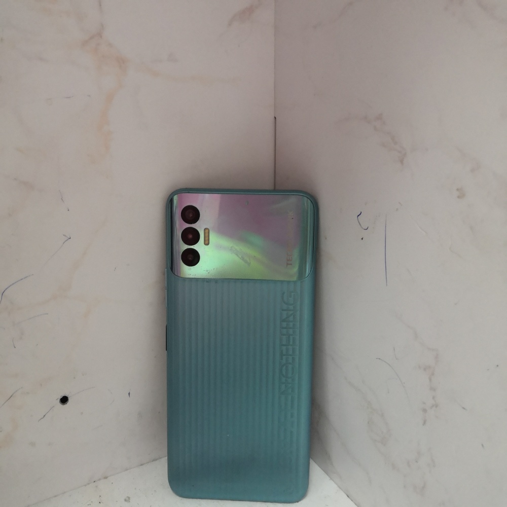 Мобильный телефон Tecno spark 8P 128