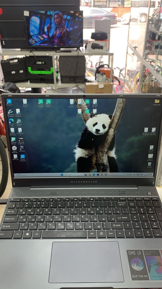Ноутбук MACHCRATOR ONE i3 8/256