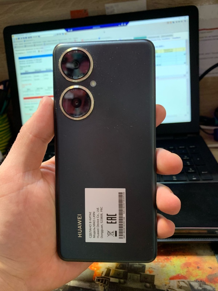 Смартфон Huawei Nova 11i