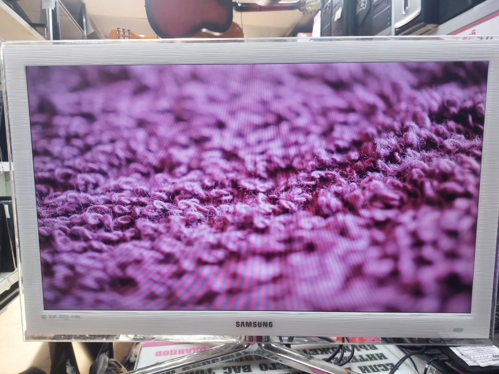 Телевизор Samsung 32