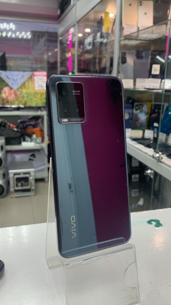 Смартфон Vivo Y33S 4/64