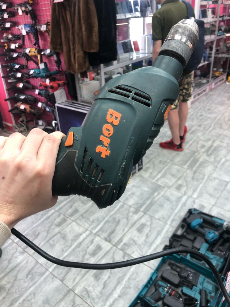 Дрель bort