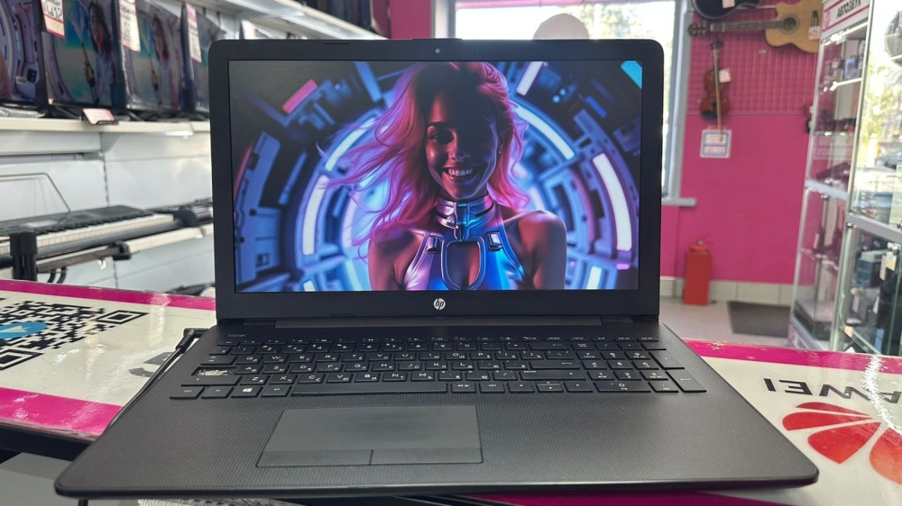 Ноутбук HP i3-5005U*2.00GHz/4Gb/128Gb