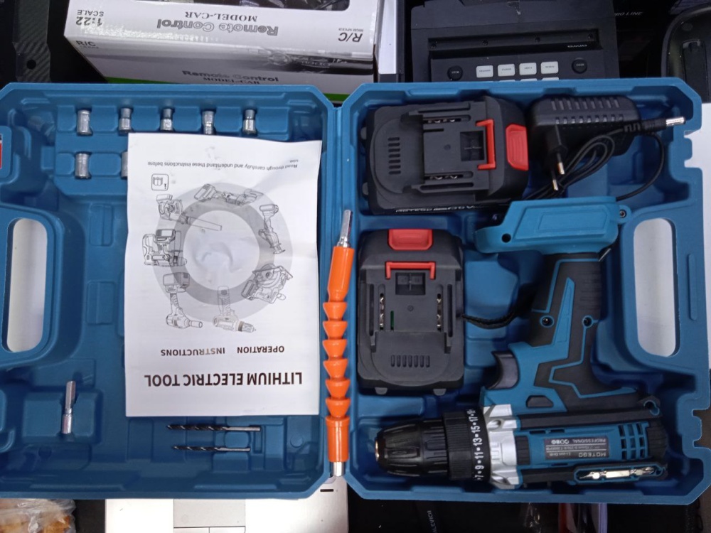 Шуруповерт Motego