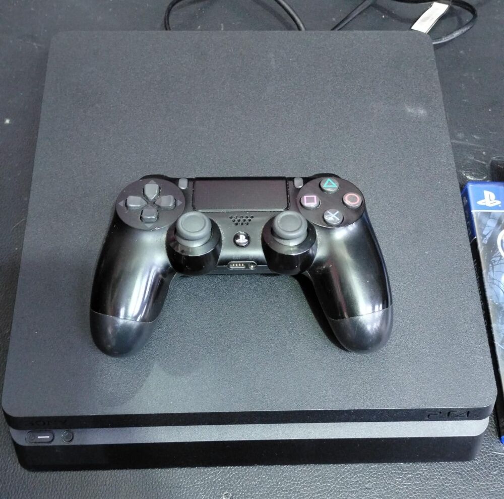 Игровая приставка Sony PlayStation 4 slim 500Gb