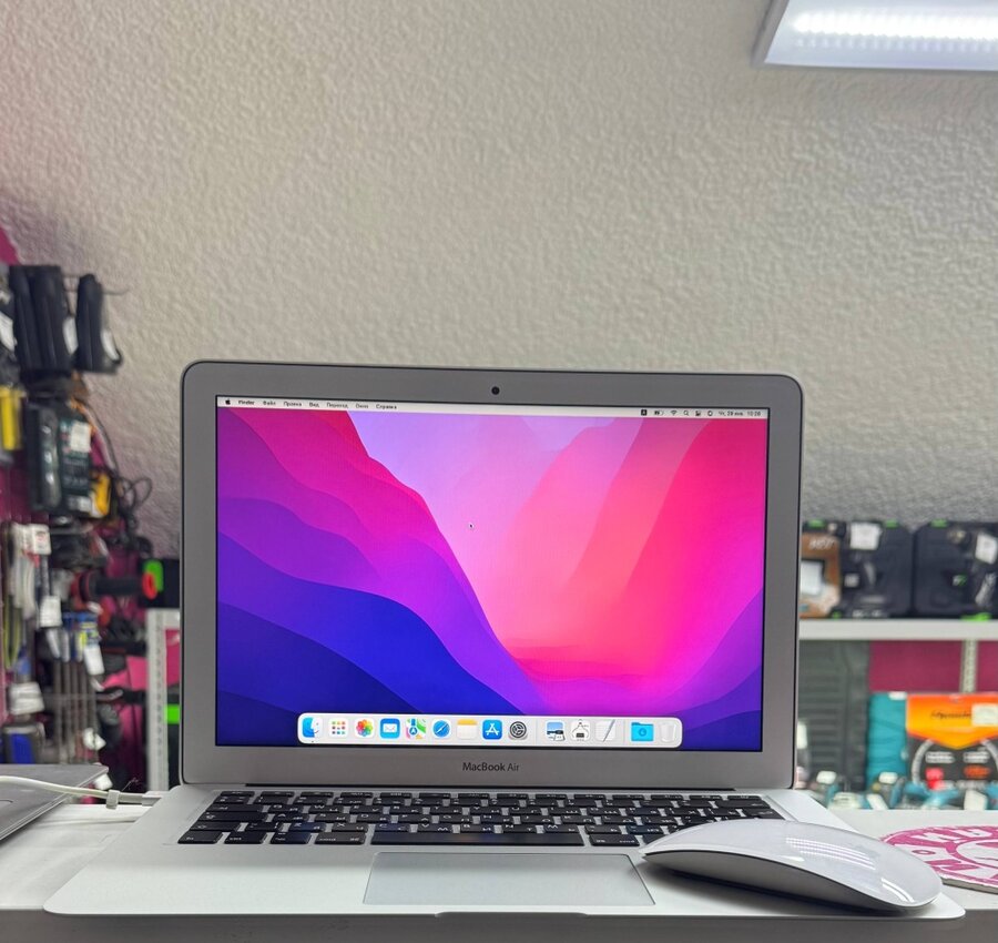 Ноутбук Macbook Air 13 2017 A1466