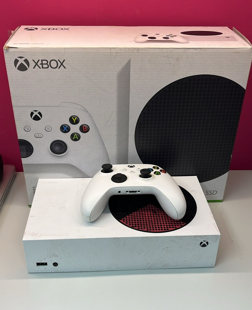 Игровая приставка XBOX Series S 512