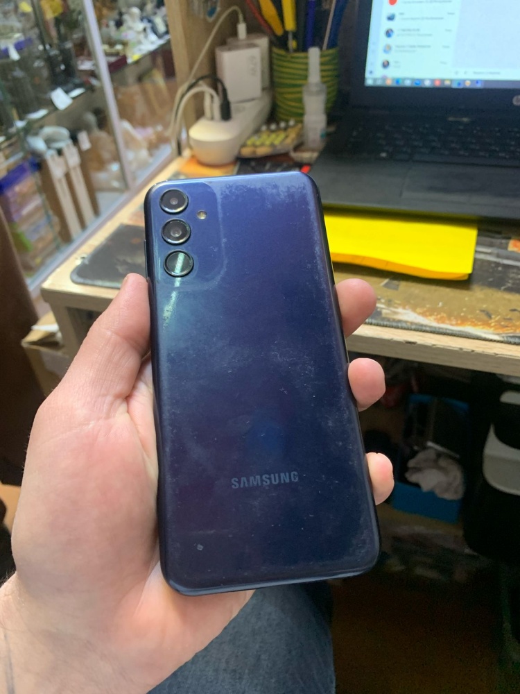 Смартфон Samsung  M14