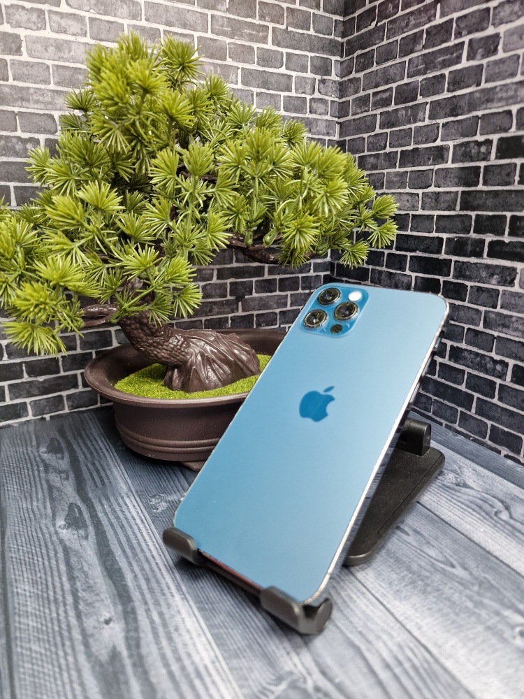 Смартфон iPhone 12 PRO 256 Gb
