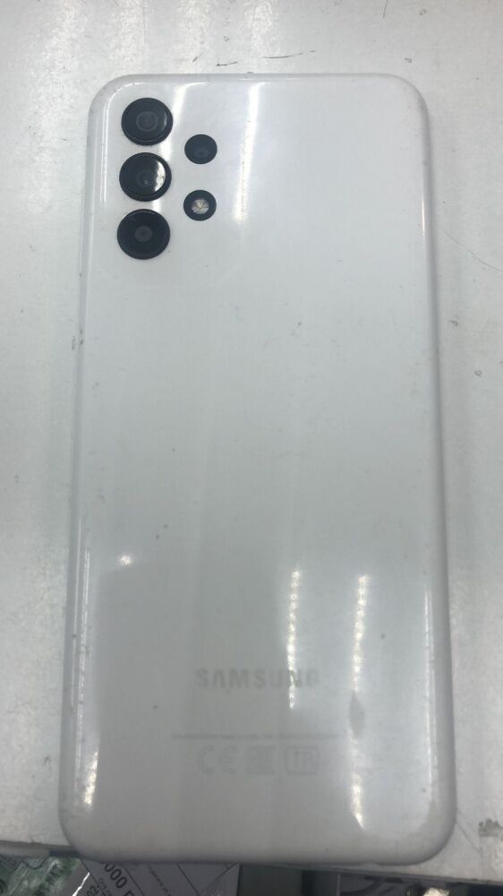 Смартфон Samsung A13 3/32
