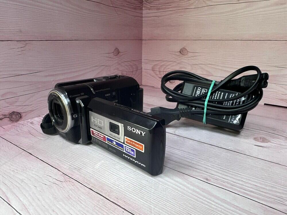 Видеокамера Sony HDR-PJ50E
