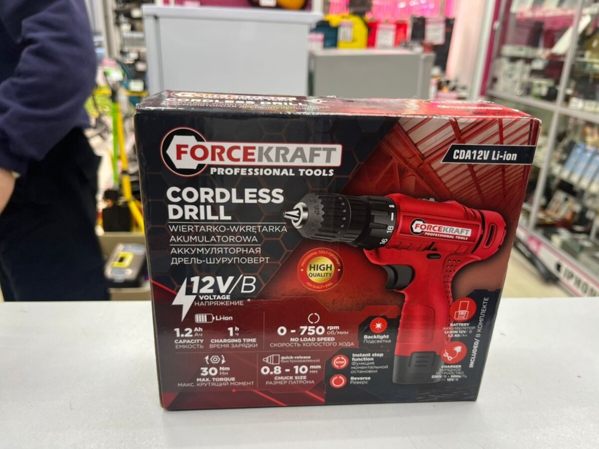 Шуруповерт Forcekraft