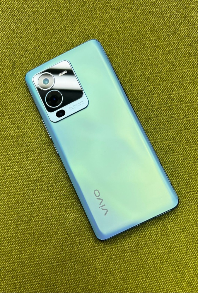 Смартфон Vivo V25 pro