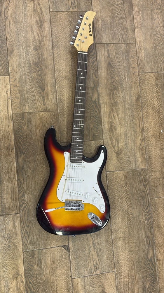 электрогитара terris TST-39