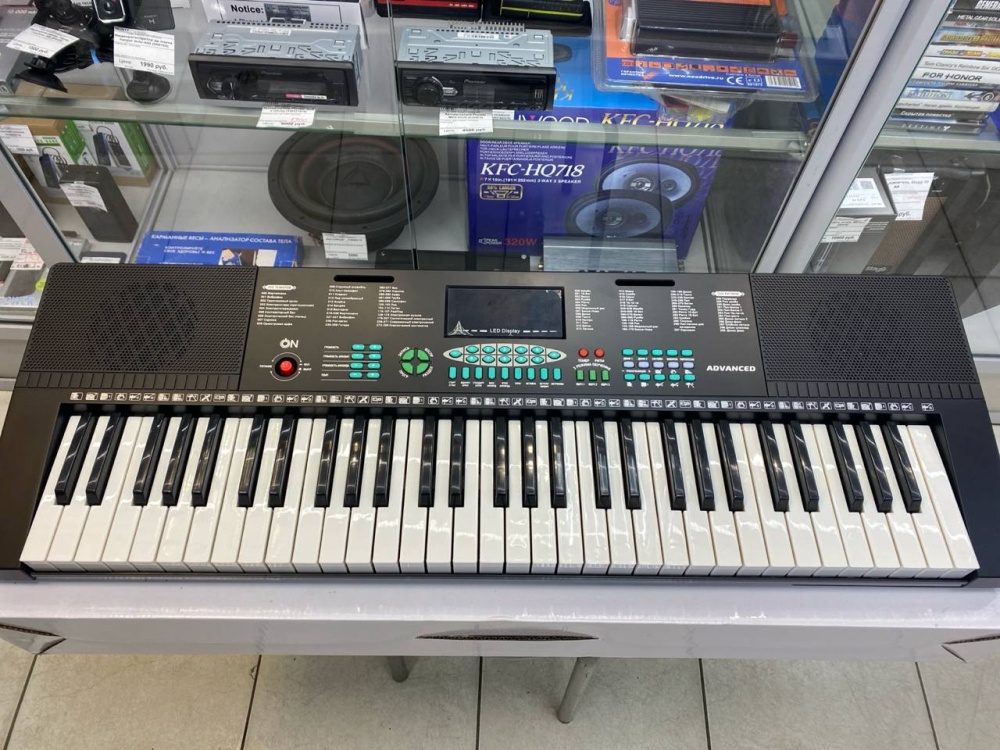 Синтезатор  ON Music ON Advanced 61 клавиша