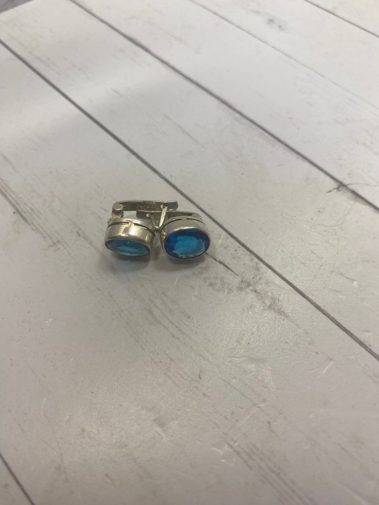 Бижутерия Серьги с голубым камнем (маленькие)