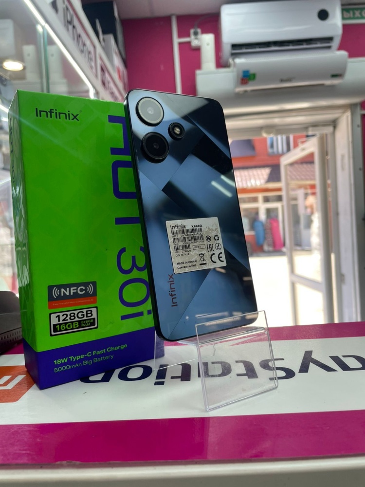 Мобильный телефон Infinix HOT 30i 8/128gb