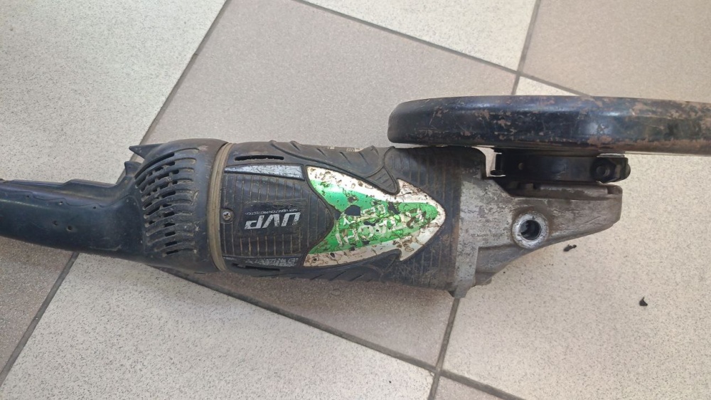 УШМ (Болгарка) Hitachi 230