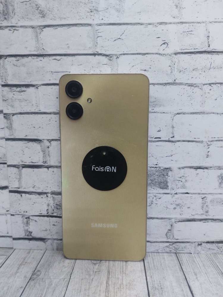 Смартфон Samsung A06 6/128