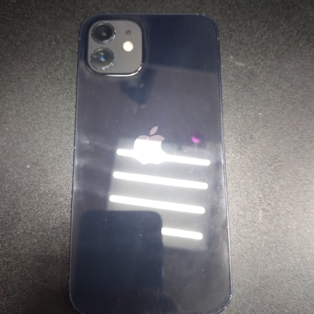Смартфон iPhone 12 64 Gb