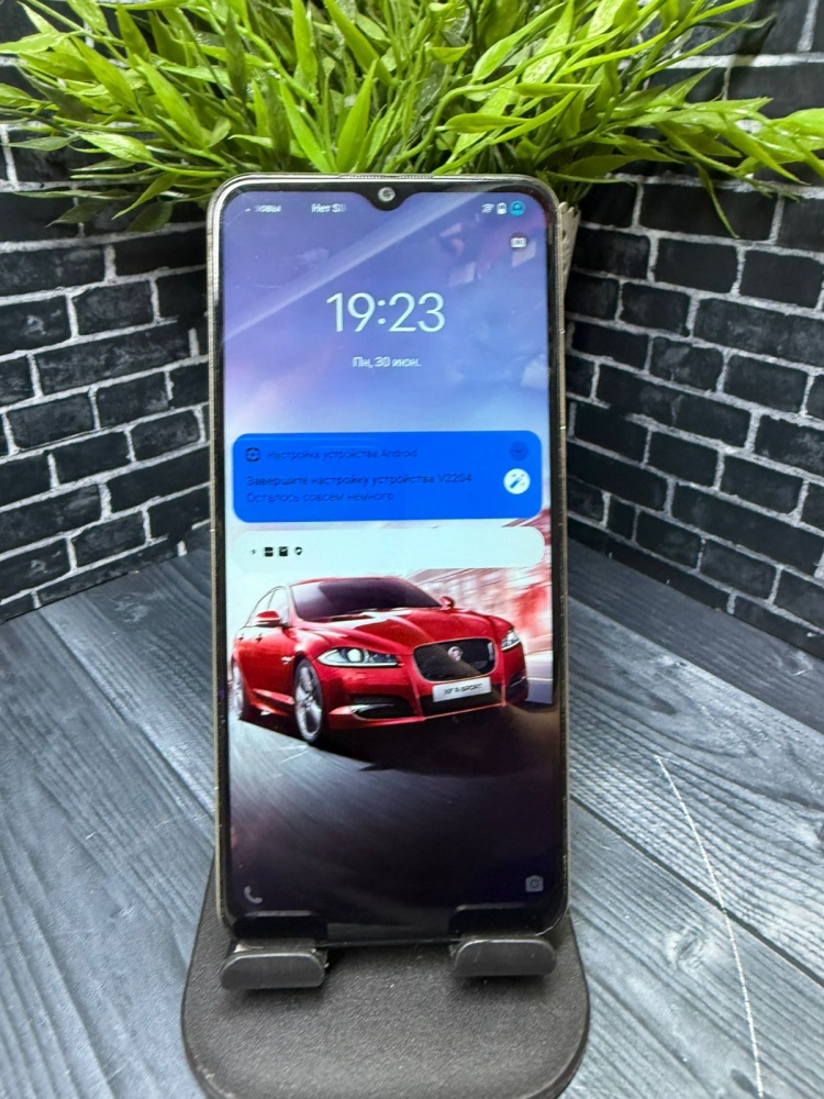 Смартфон Vivo Y16 4-64