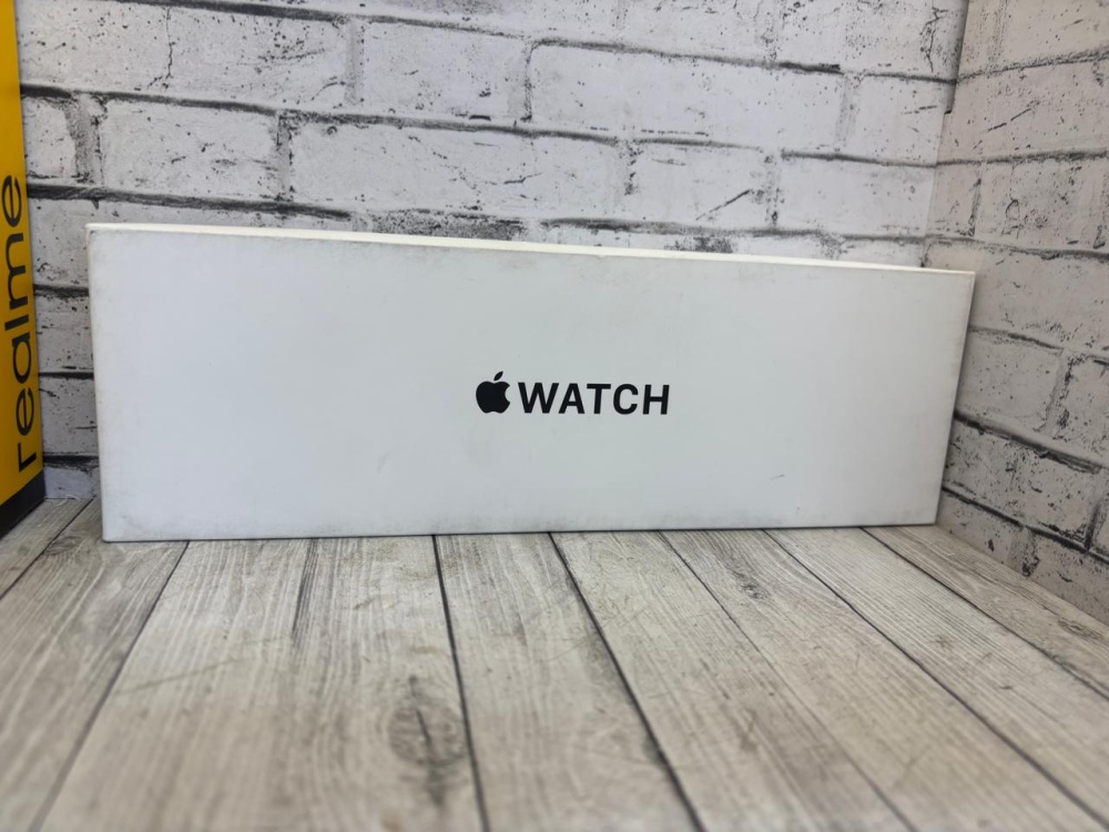 Часы Apple SE gen2 40mm