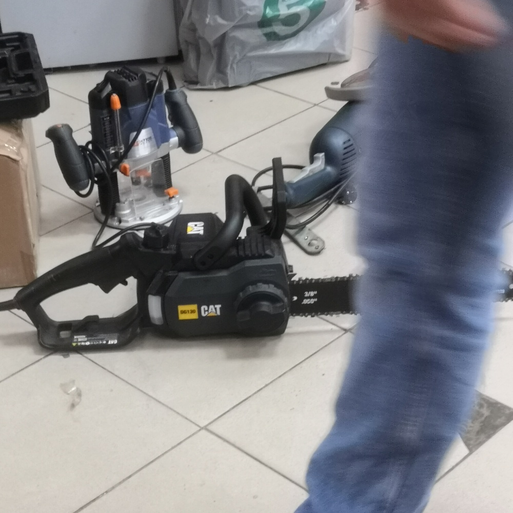 УШМ (Болгарка) Bosch 230