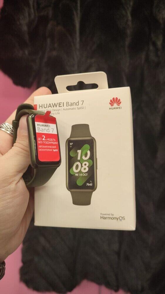 Смарт-браслет Huawei Band 7