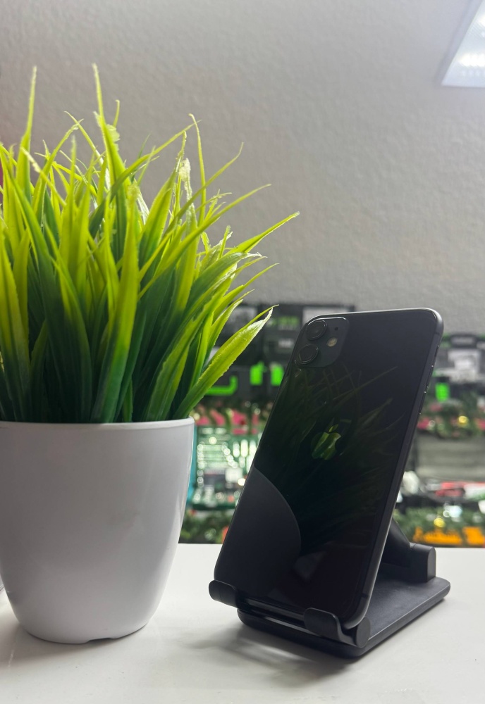 Смартфон iPhone 11 64Gb