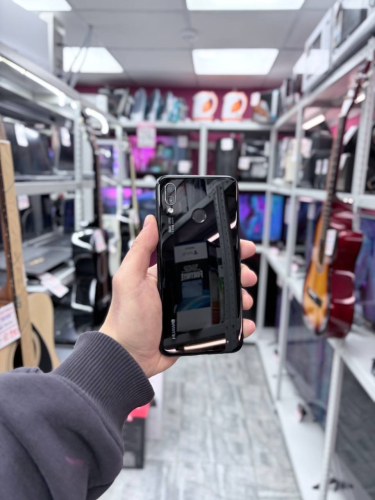 Смартфон Huawei P20 Lite 4\64