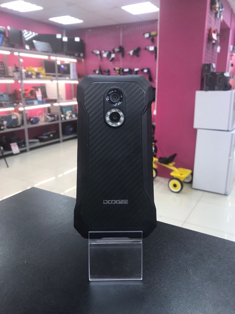 Мобильный телефон Doogee 4/64